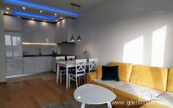 Апартамент Грейс, частни квартири в града Bečići, Черна Гора
